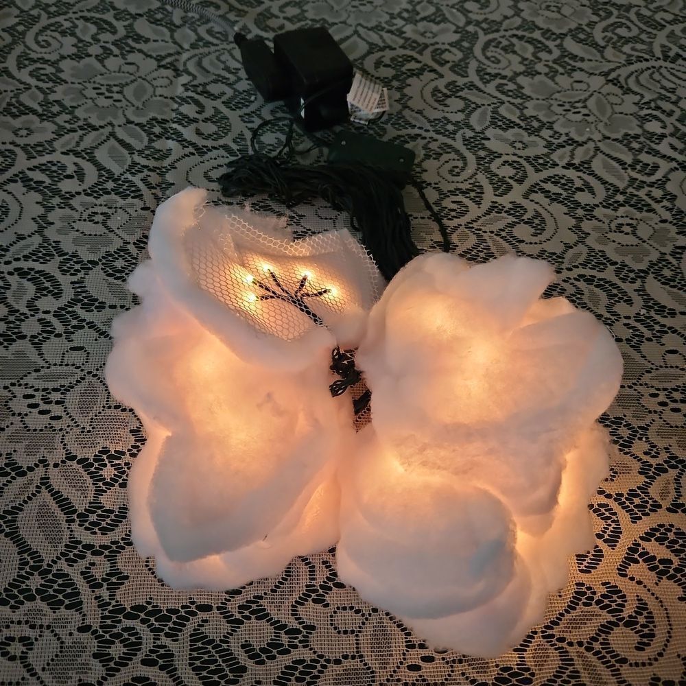 Snow Puffs Pre Lit Cotton String Holiday Decor Accessory